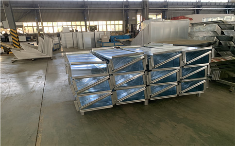 武漢通風管（guǎn）道加工安（ān）裝廠家淺析通風管道安裝時候的注意事項：