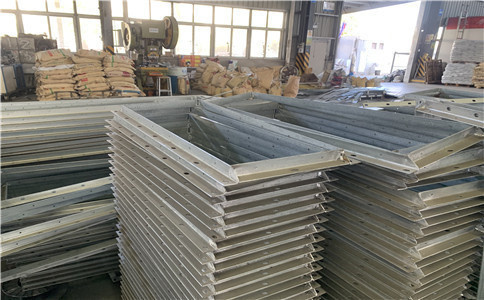 湖（hú）北法蘭風管加工廠談法蘭風管的（de）特性：